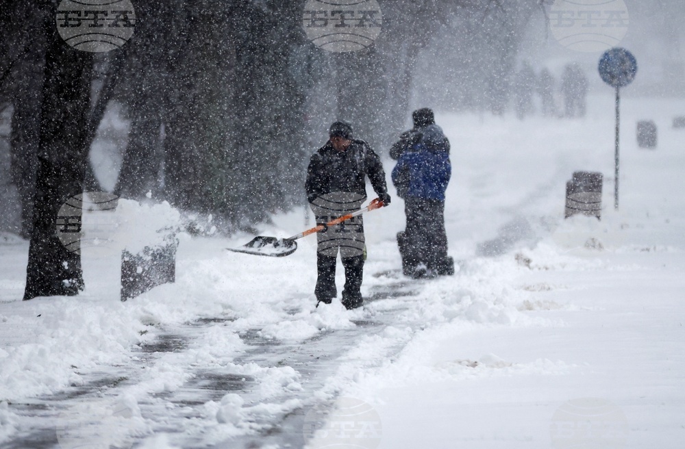 Повече от 80 души, пострадали заради поледиците, са потърсили помощ в болница "Пирогов"